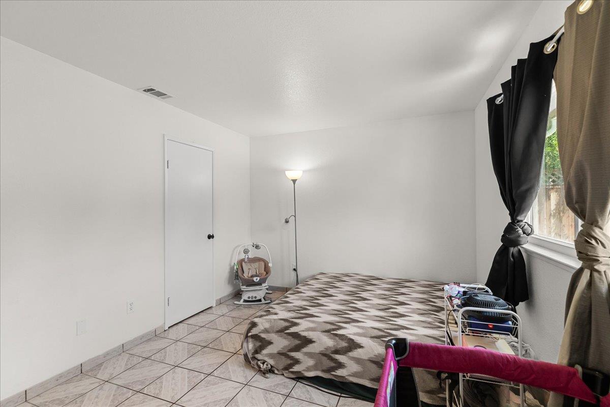 205 Weber Ave, Patterson, CA 95363