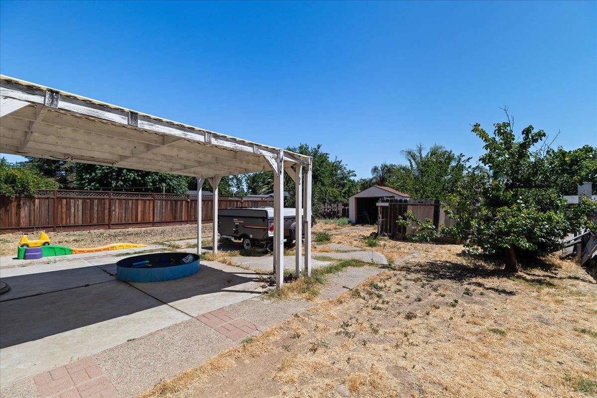 205 Weber Ave, Patterson, CA 95363