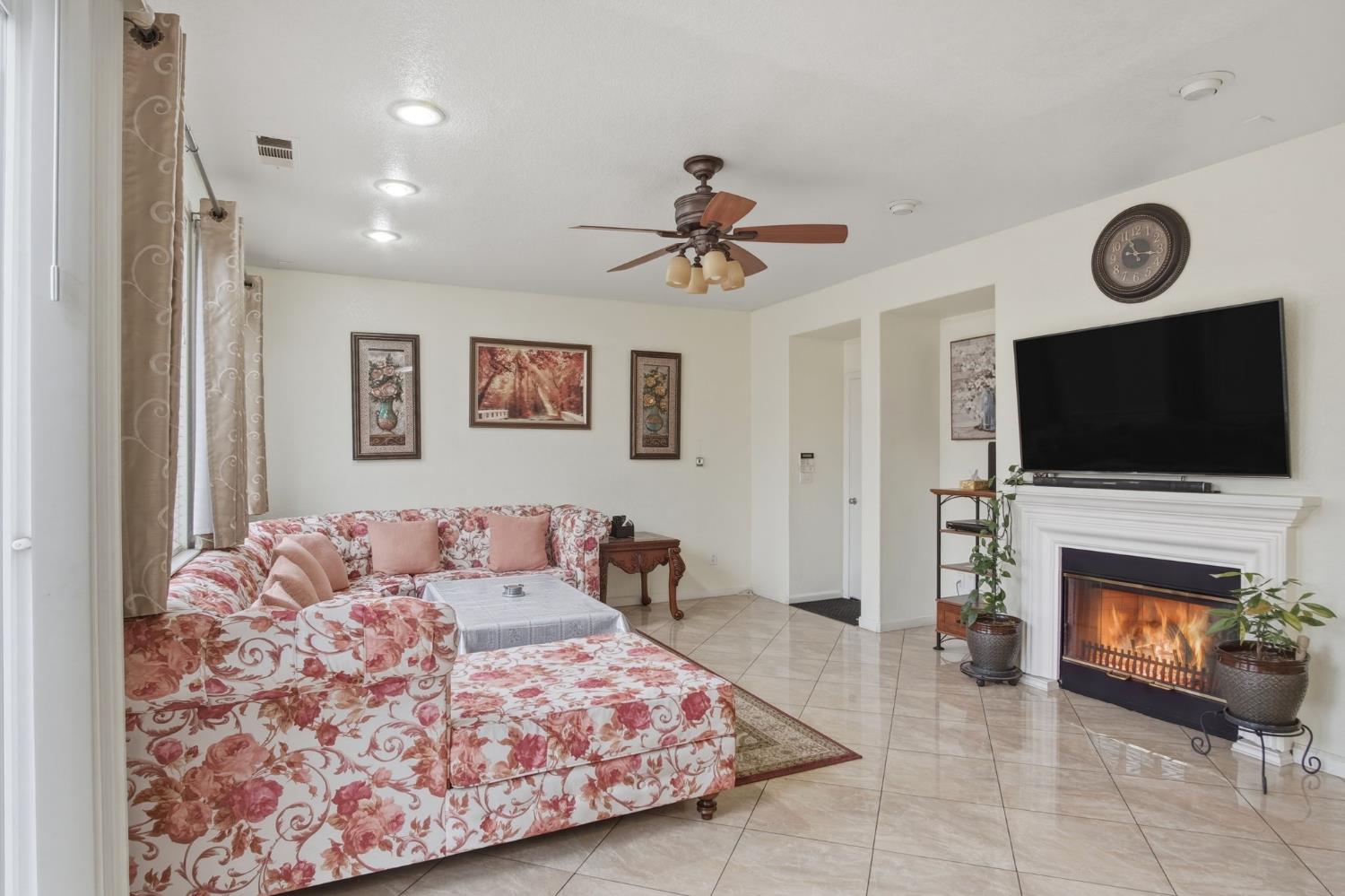 837 Grafton St, Manteca, CA 95337