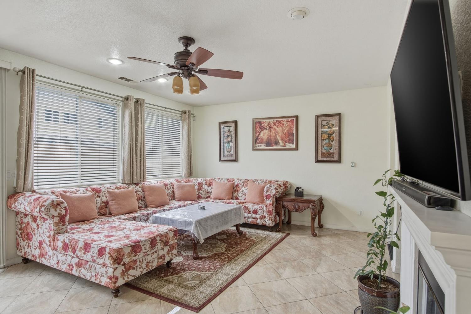 837 Grafton St, Manteca, CA 95337