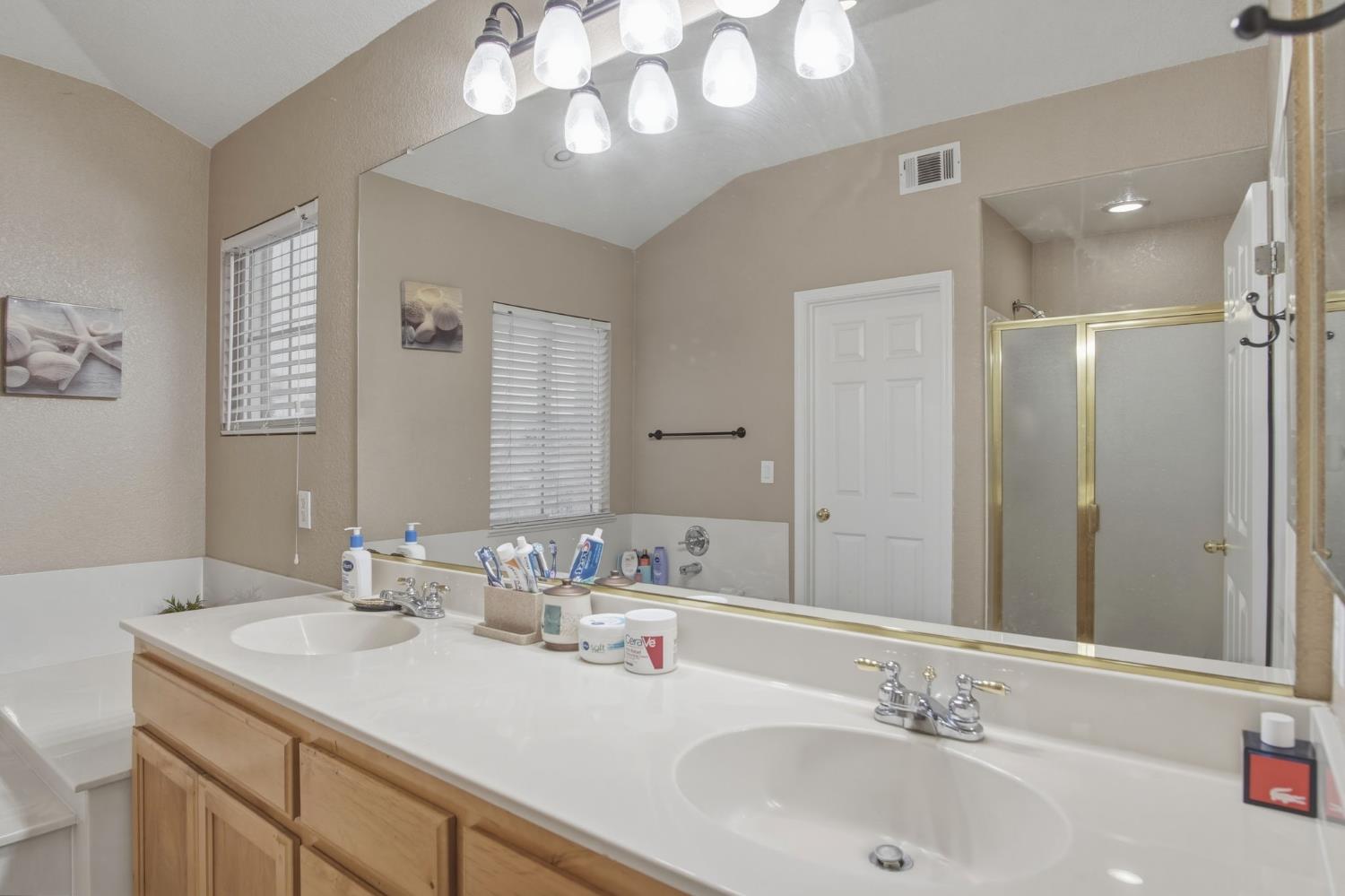 837 Grafton St, Manteca, CA 95337