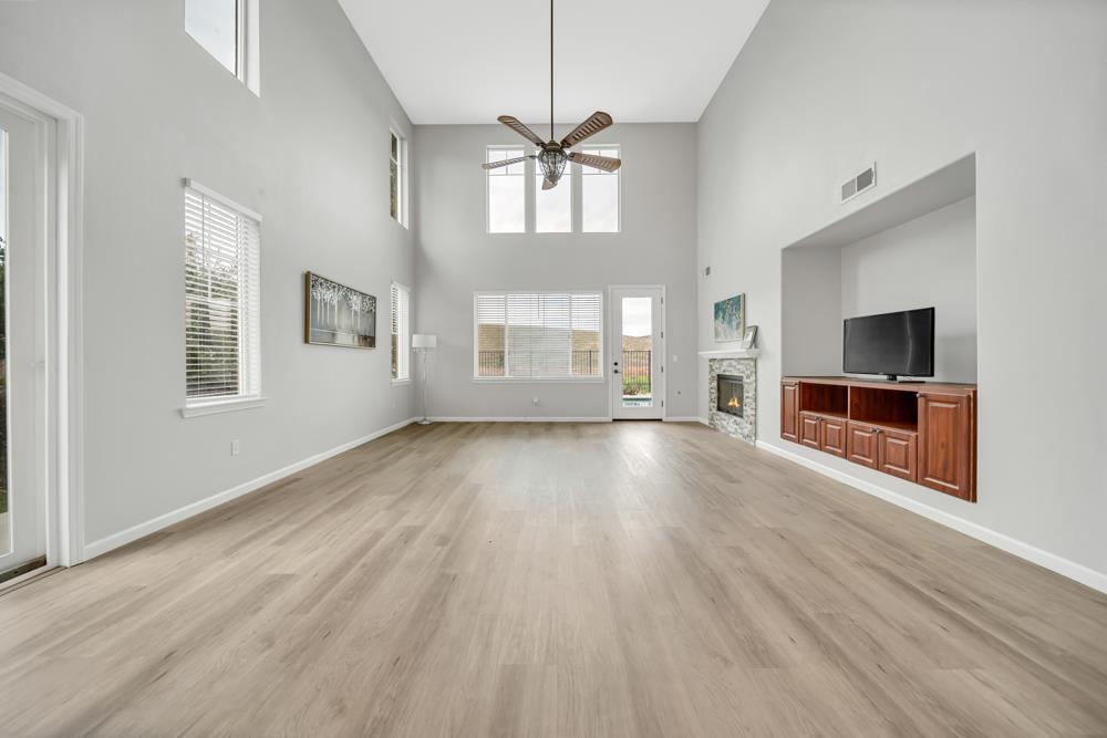 20300 Panoz Rd, Patterson, CA 95363