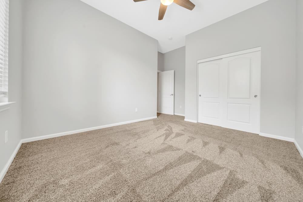 20300 Panoz Rd, Patterson, CA 95363