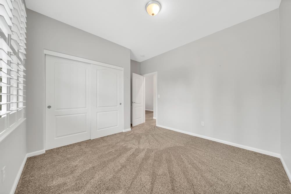 20300 Panoz Rd, Patterson, CA 95363