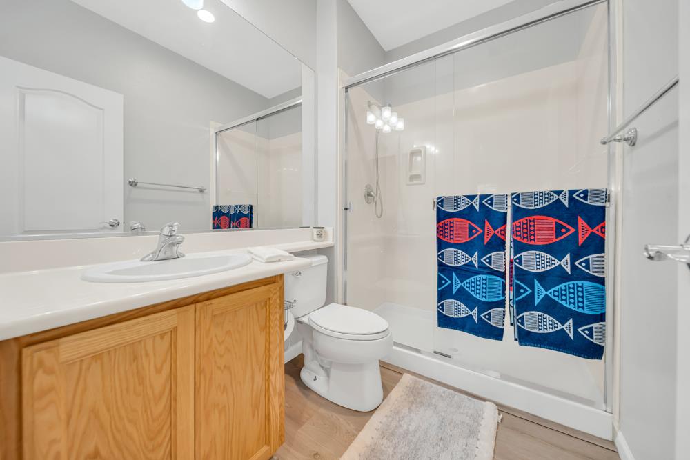 20300 Panoz Rd, Patterson, CA 95363