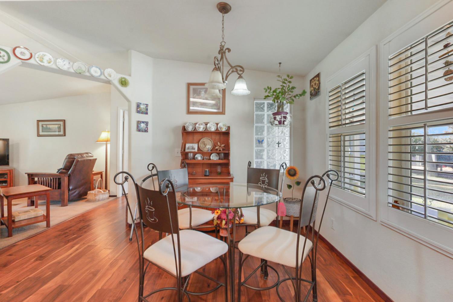 9900 4th St, Delhi, CA 95315