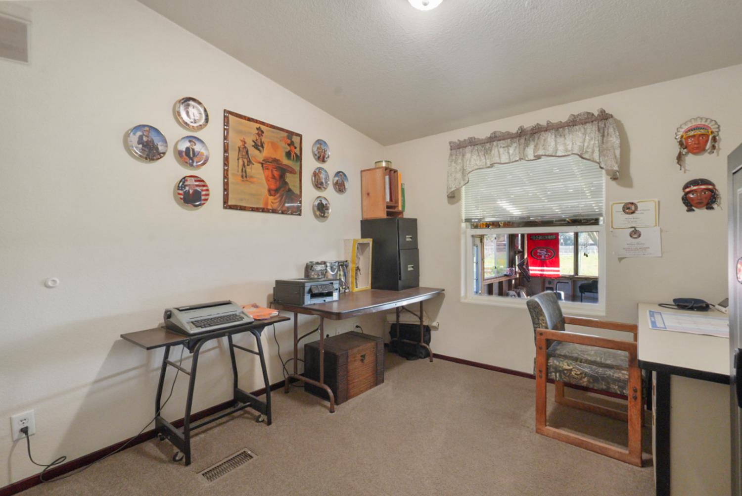 9900 4th St, Delhi, CA 95315