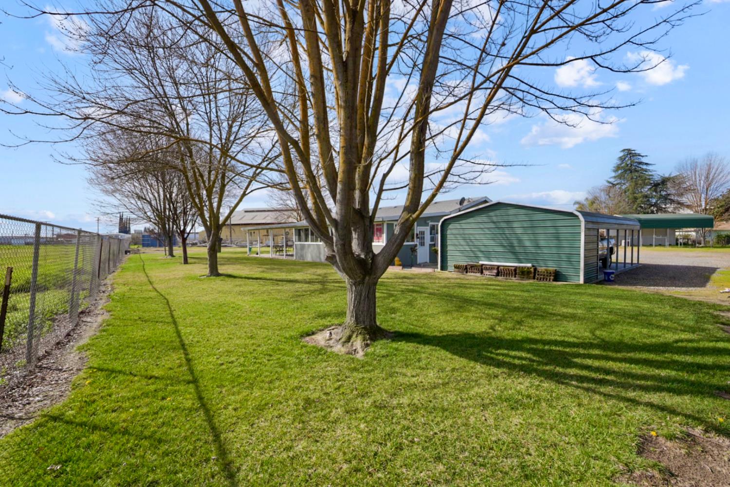 9900 4th St, Delhi, CA 95315