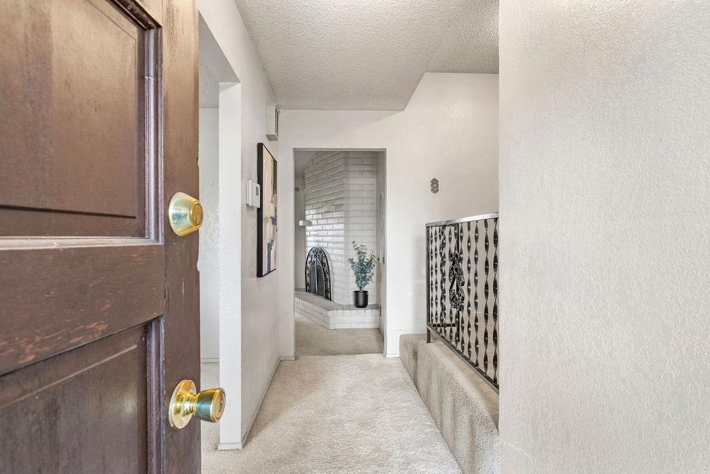 6769 Chestnut Ln, Winton, CA 95388