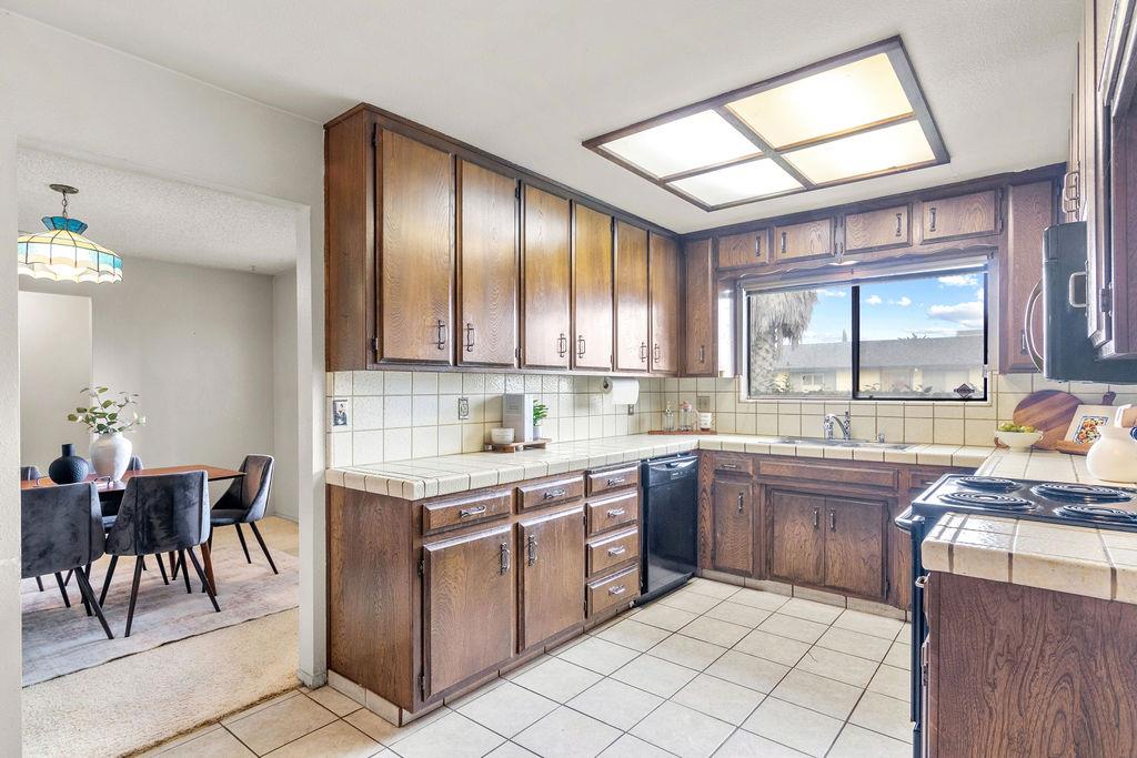 6769 Chestnut Ln, Winton, CA 95388