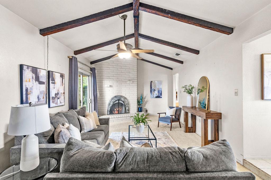 6769 Chestnut Ln, Winton, CA 95388