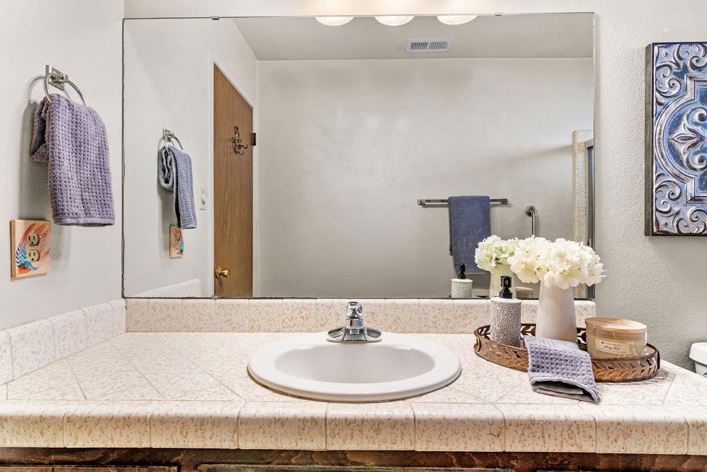 6769 Chestnut Ln, Winton, CA 95388