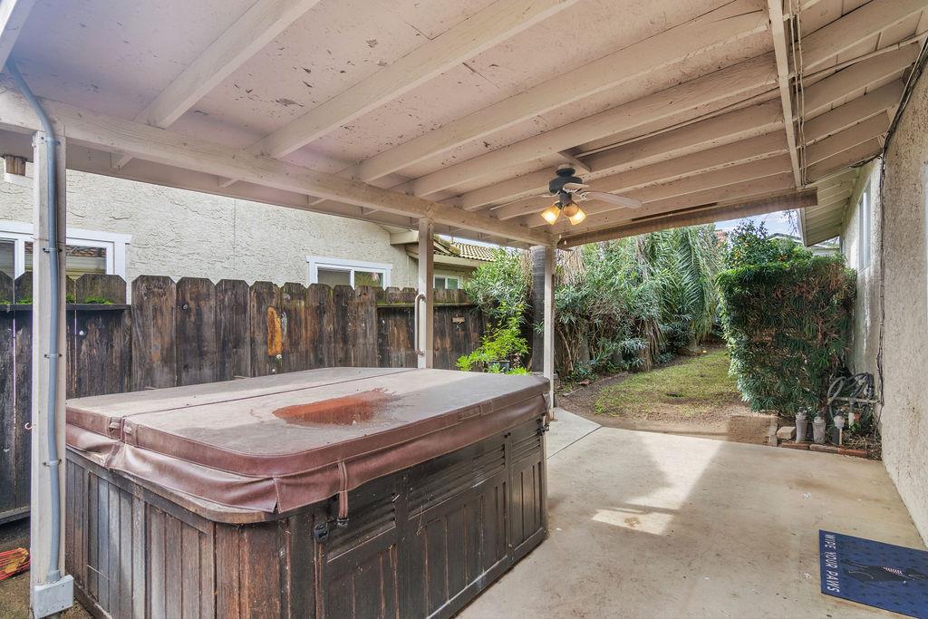 6769 Chestnut Ln, Winton, CA 95388