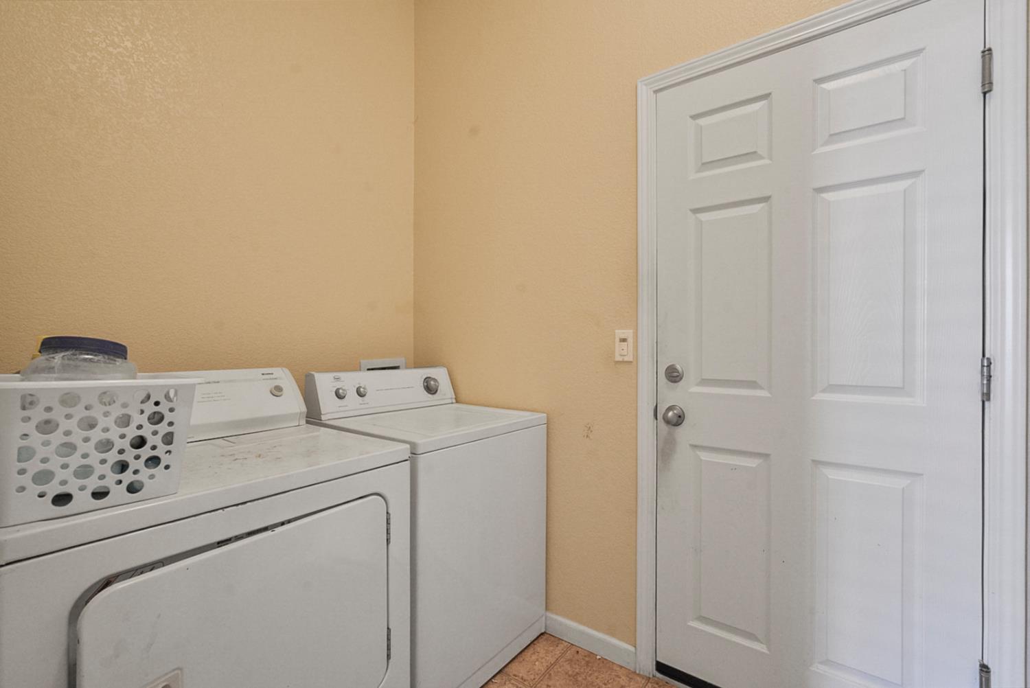 1959 Vistana Dr, Atwater, CA 95301