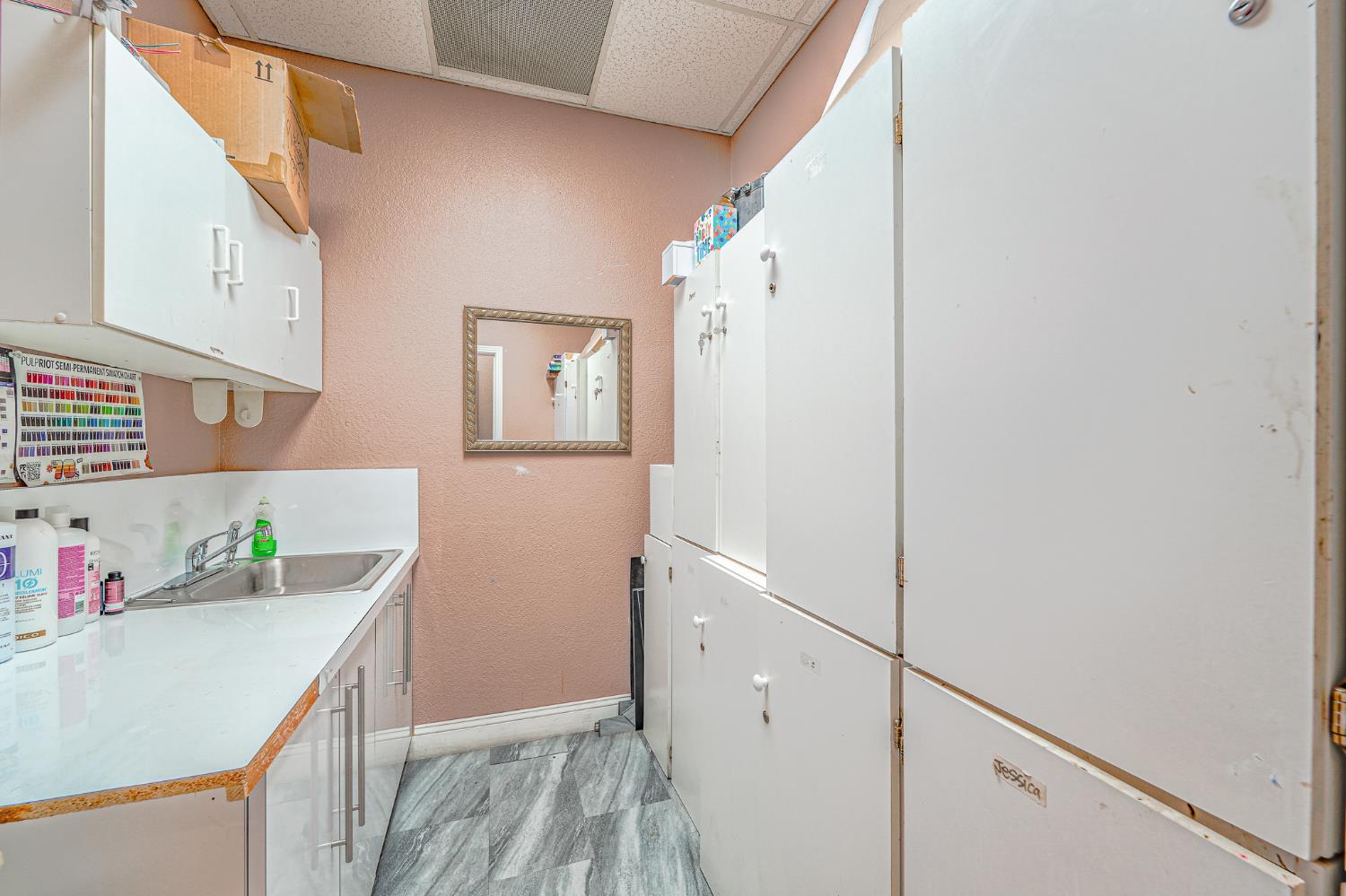 2001 McHenry Ave #K, Modesto, CA 95350