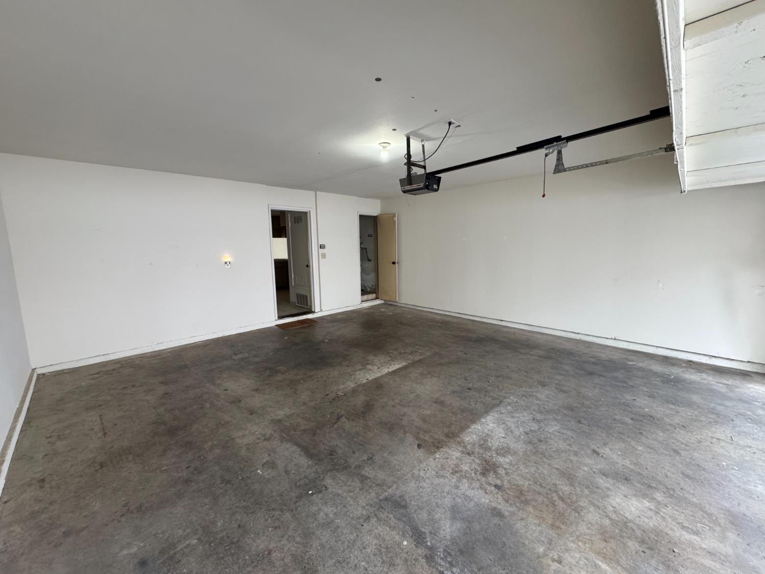 817 E Orangeburg Ave #5, Modesto, CA 95350