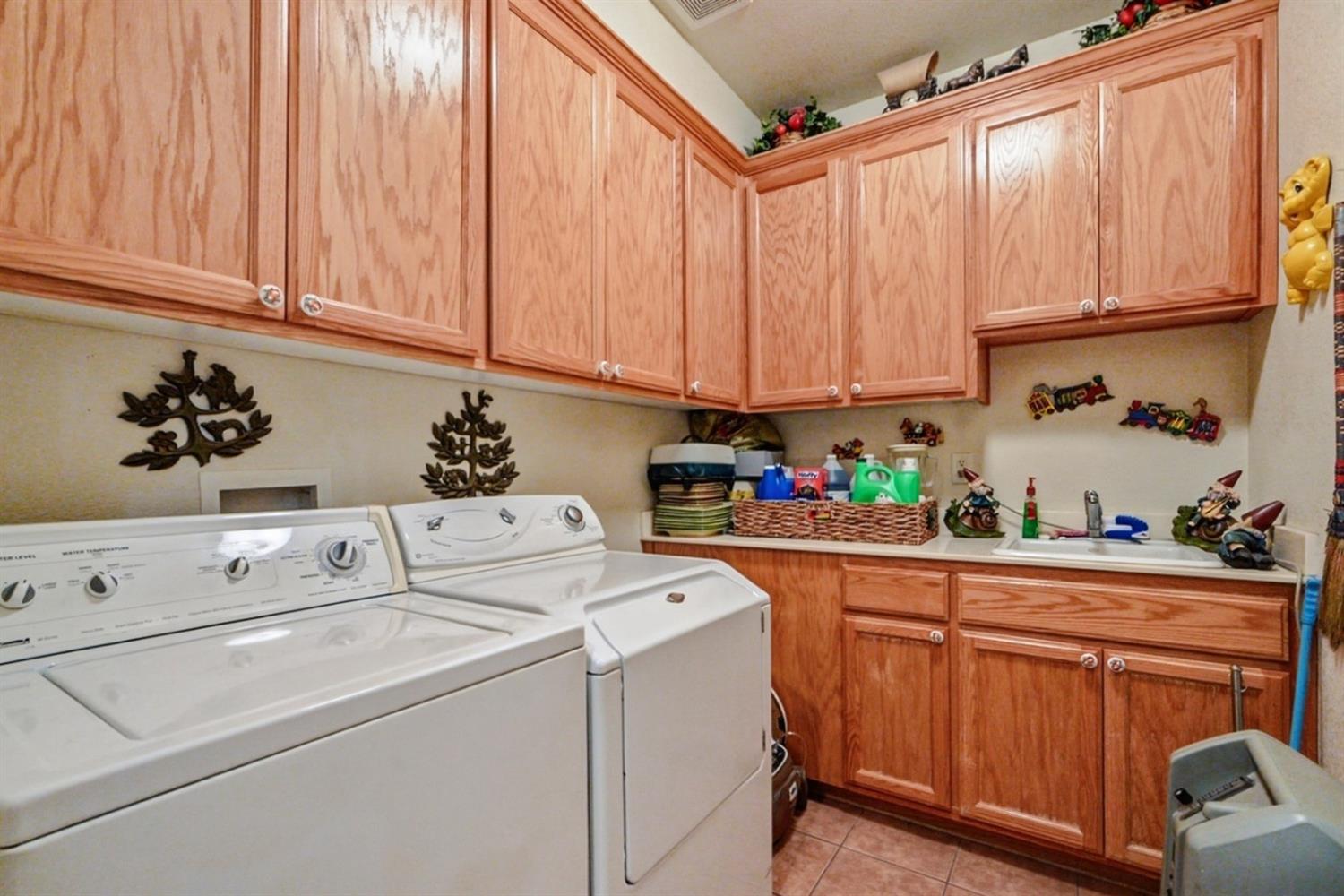 3613 Southern Oak Dr, Ceres, CA 95307