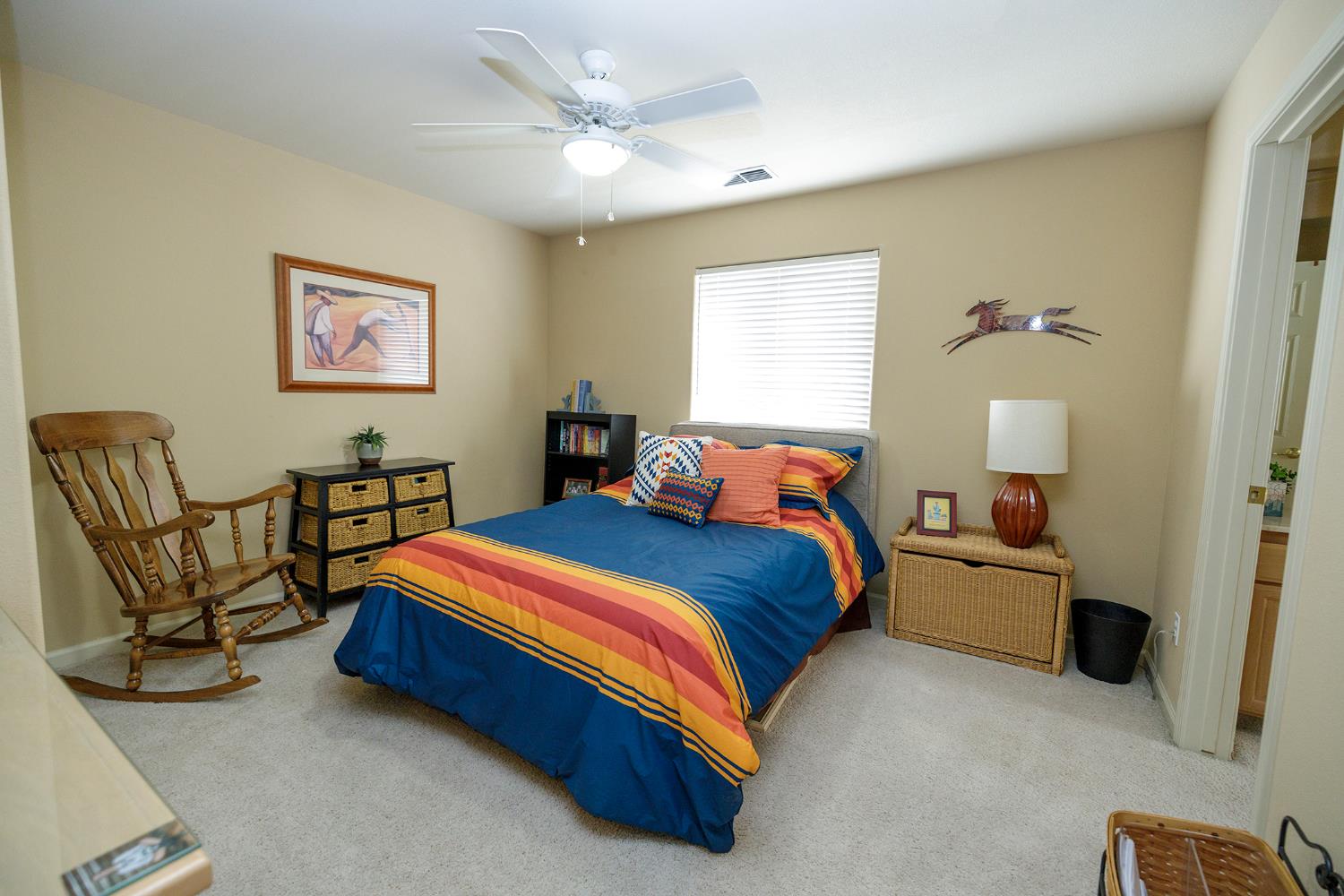 404 Solmar Ct, Oakdale, CA 95361