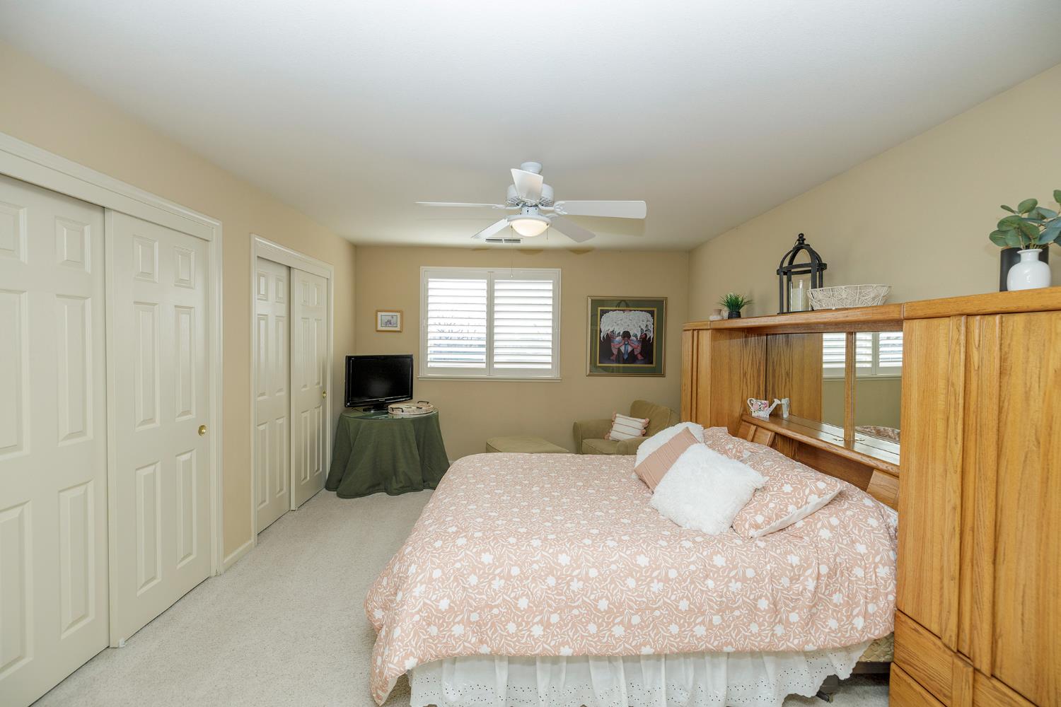 404 Solmar Ct, Oakdale, CA 95361