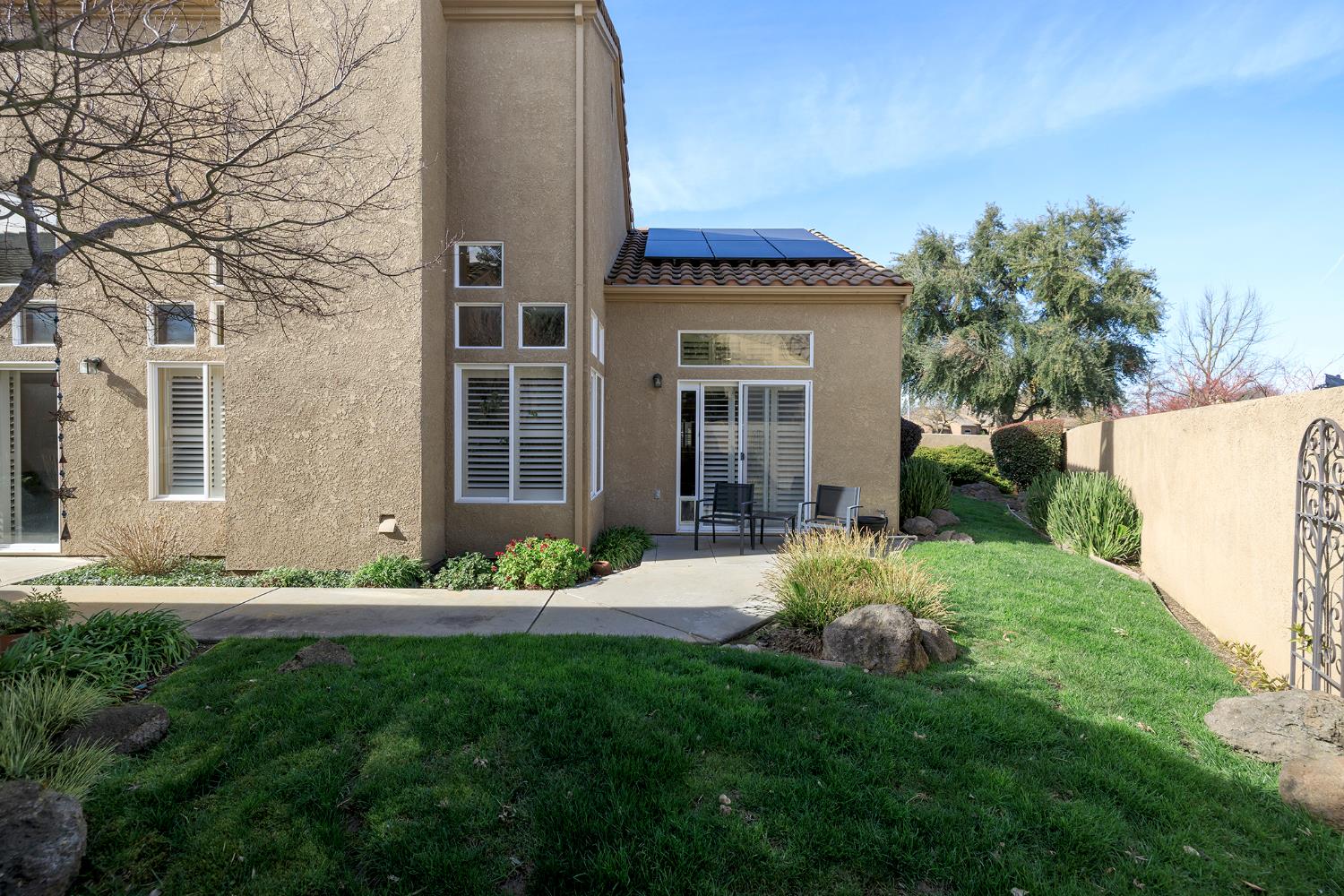 404 Solmar Ct, Oakdale, CA 95361