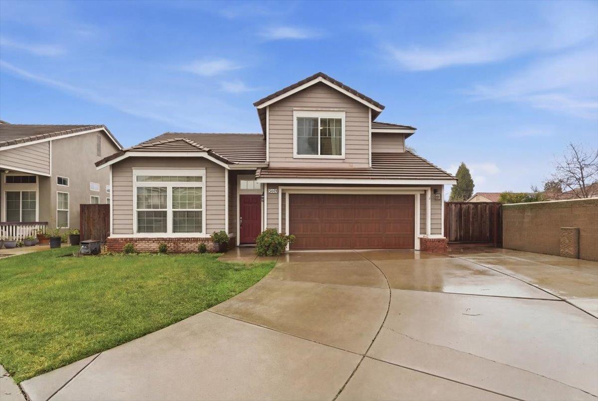 5449 Medallion Ct, Riverbank, CA 95367