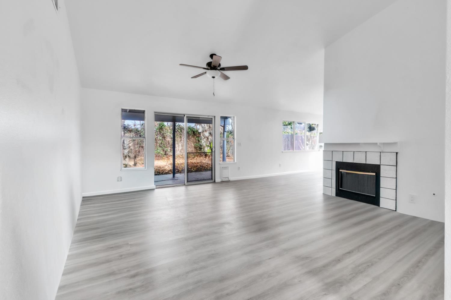 3401 Matterhorn Way, Ceres, CA 95307