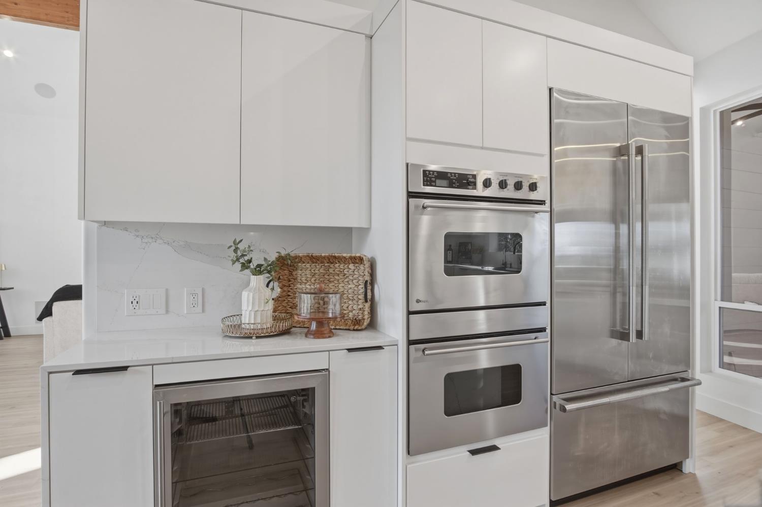 9313 N Hills Ct, Oakdale, CA 95361