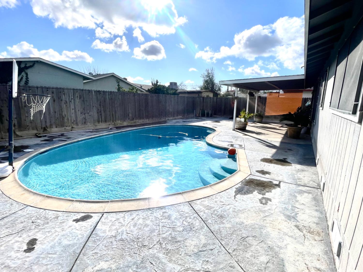 2708 Oasis Ave, Ceres, CA 95307