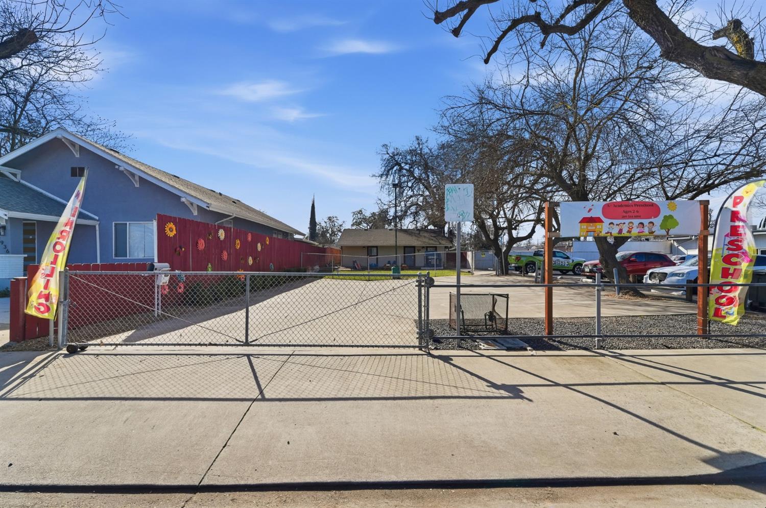 1934 G St, Modesto, CA 95354