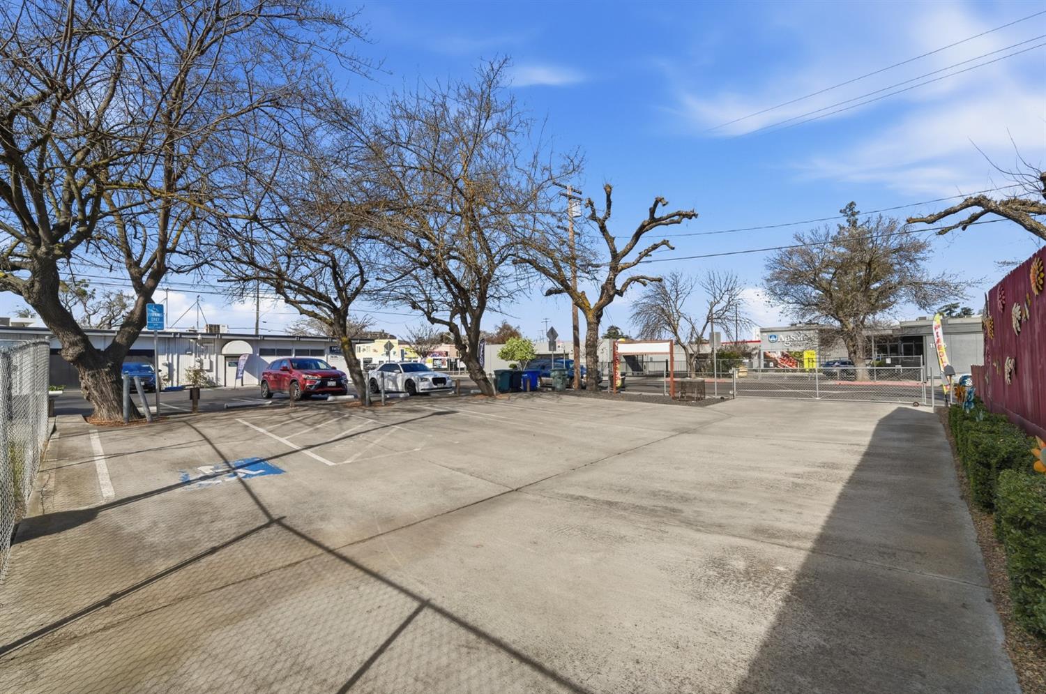 1934 G St, Modesto, CA 95354