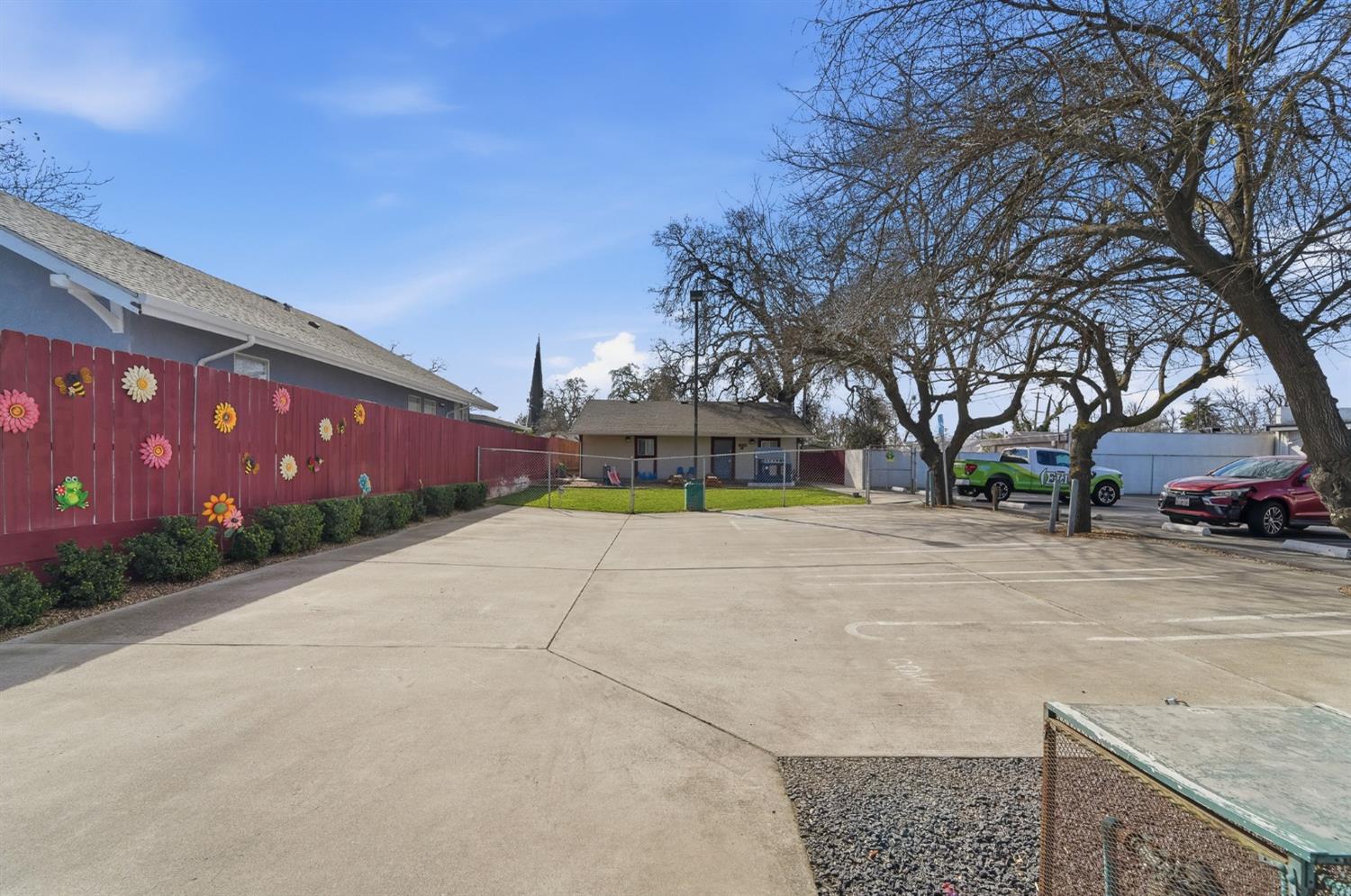 1934 G St, Modesto, CA 95354