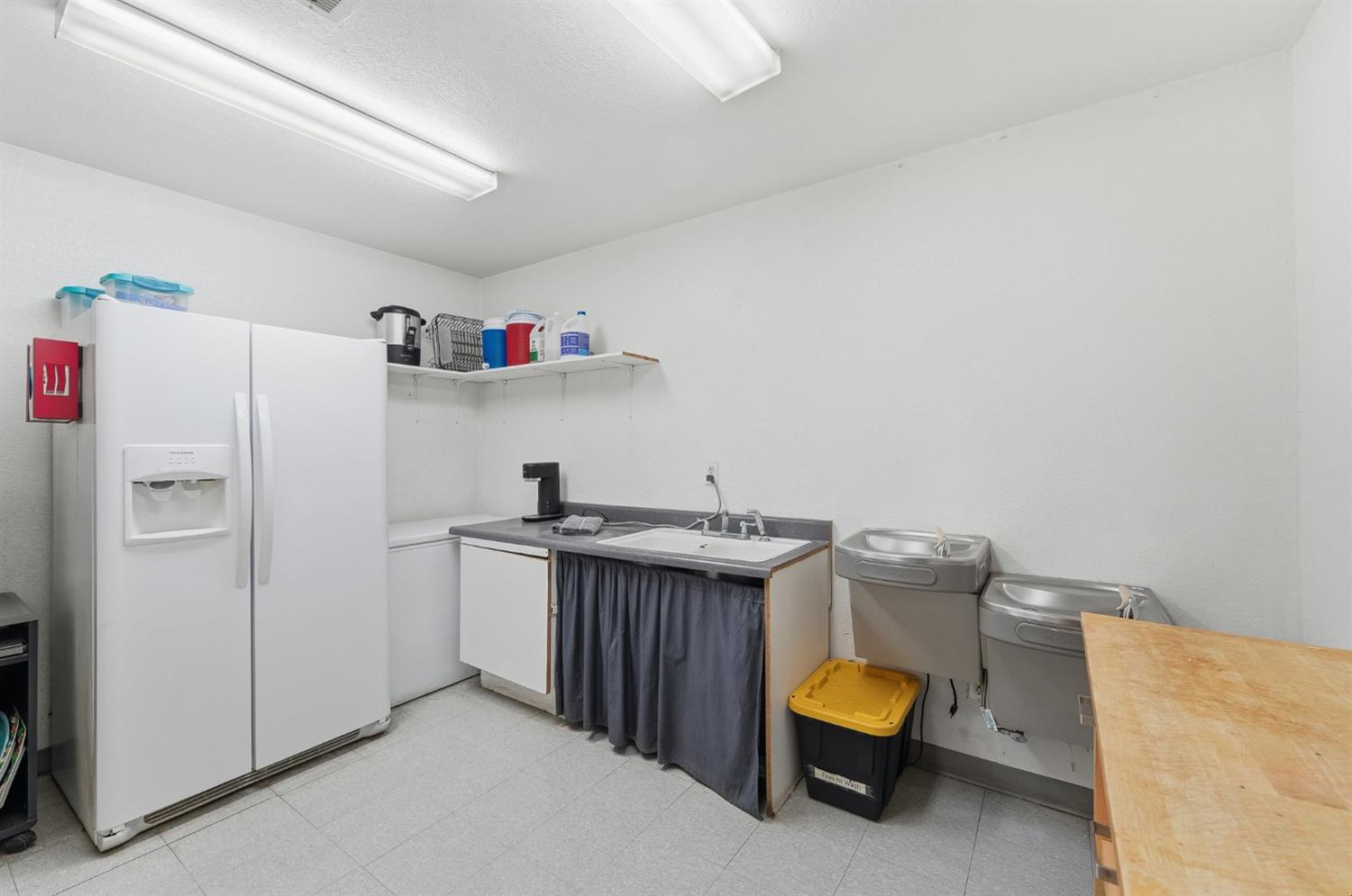 1934 G St, Modesto, CA 95354