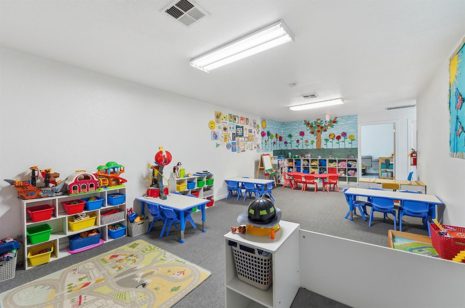 1934 G St, Modesto, CA 95354