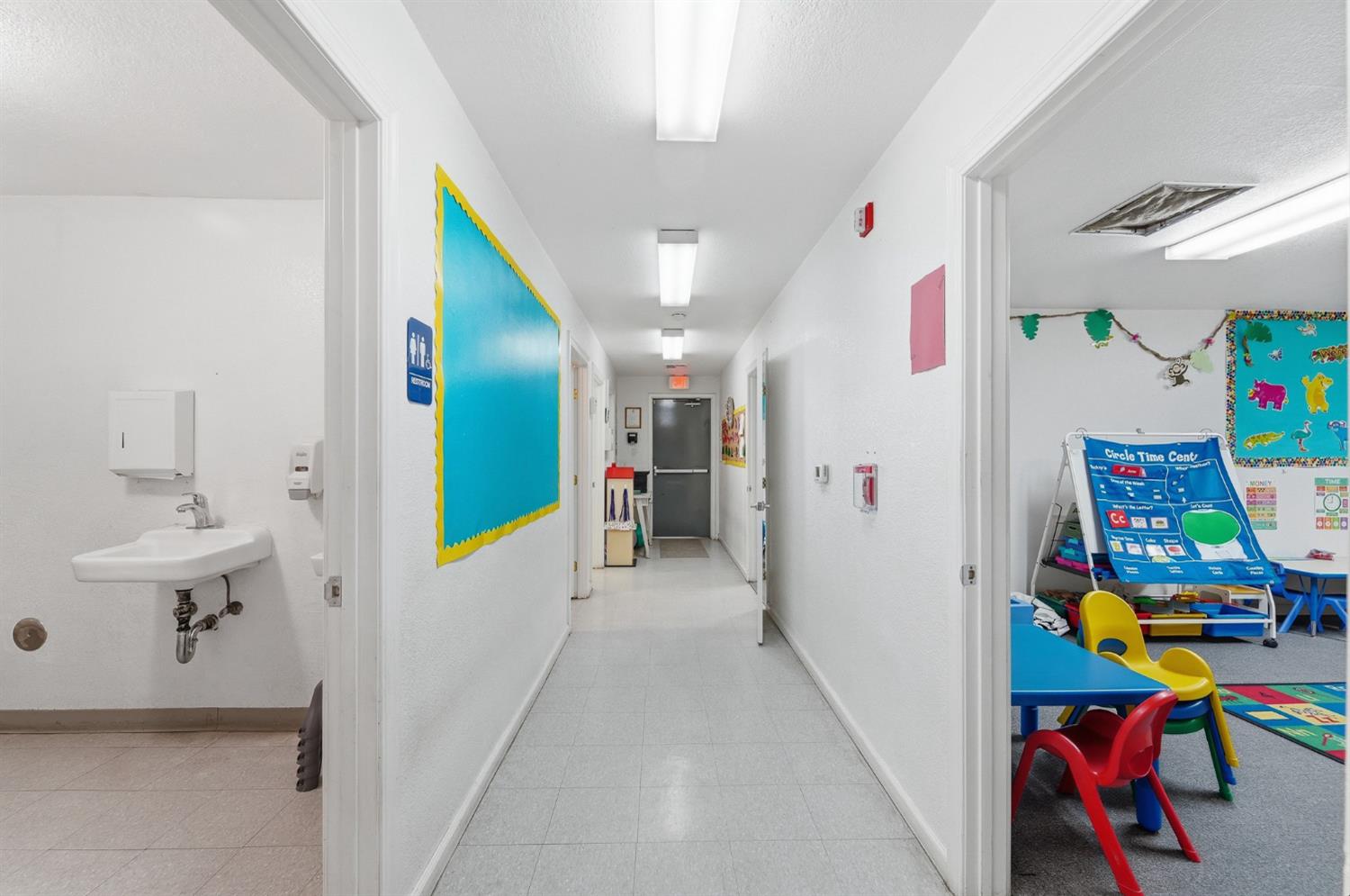 1934 G St, Modesto, CA 95354