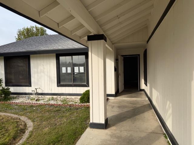 515 N Santa Monica St, Los Banos, CA 93635