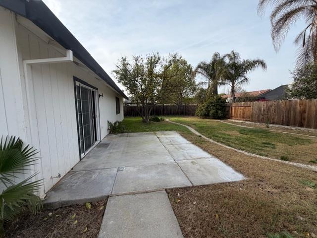 515 N Santa Monica St, Los Banos, CA 93635