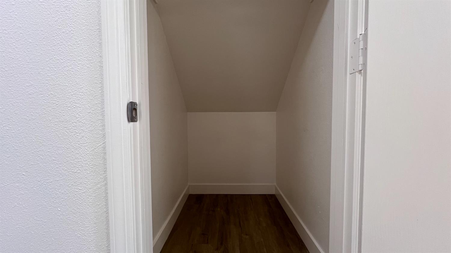 2701 Mozart Dr, Modesto, CA 95358