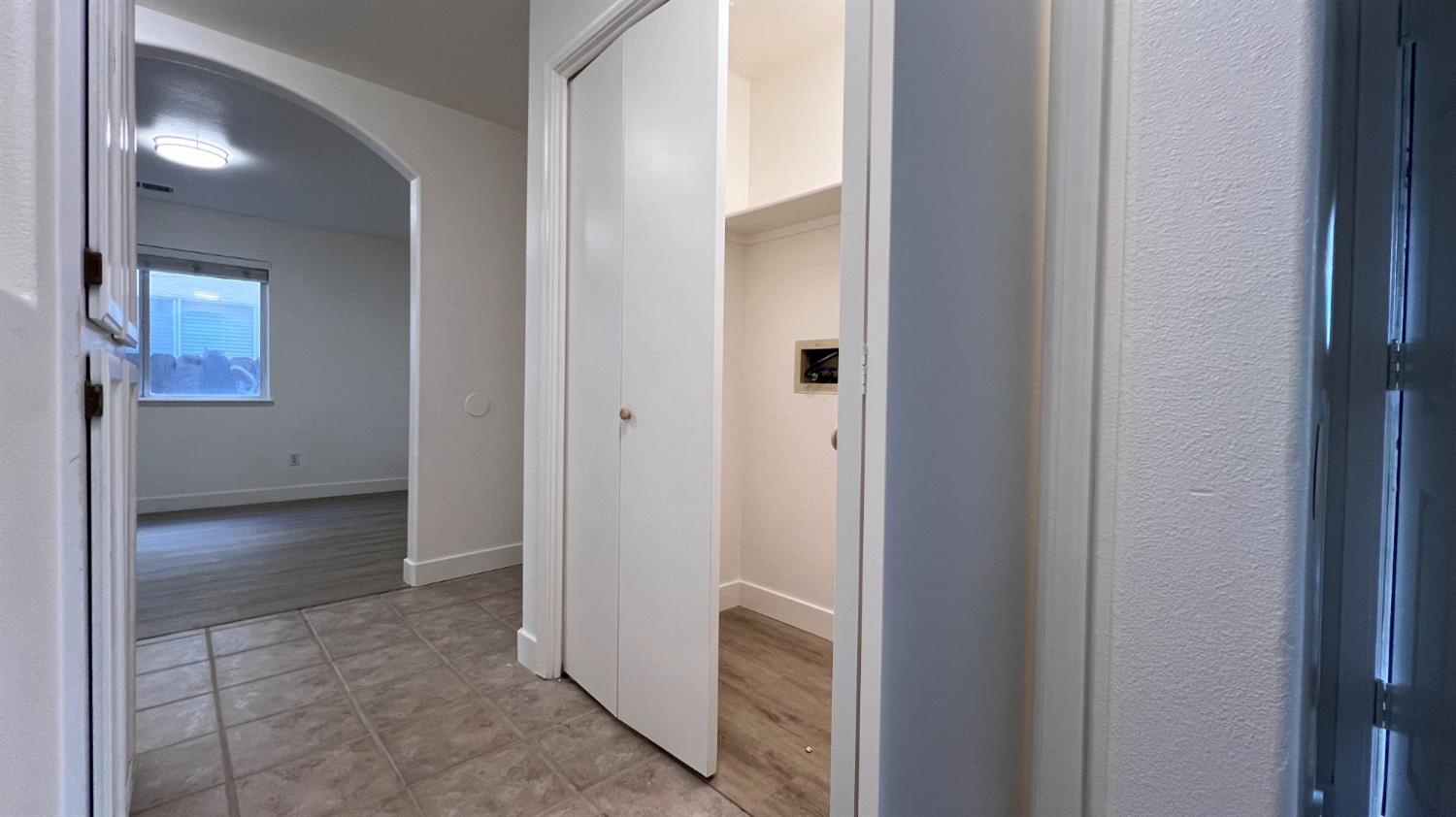 2701 Mozart Dr, Modesto, CA 95358