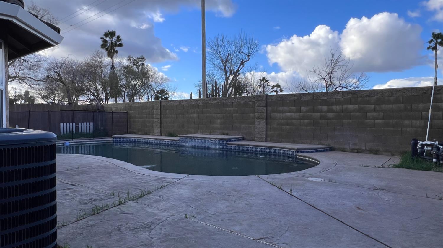 2701 Mozart Dr, Modesto, CA 95358