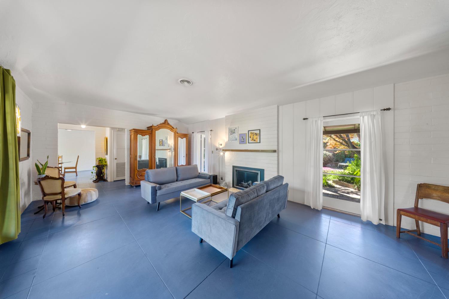 206 Griswold Ave, Modesto, CA 95350