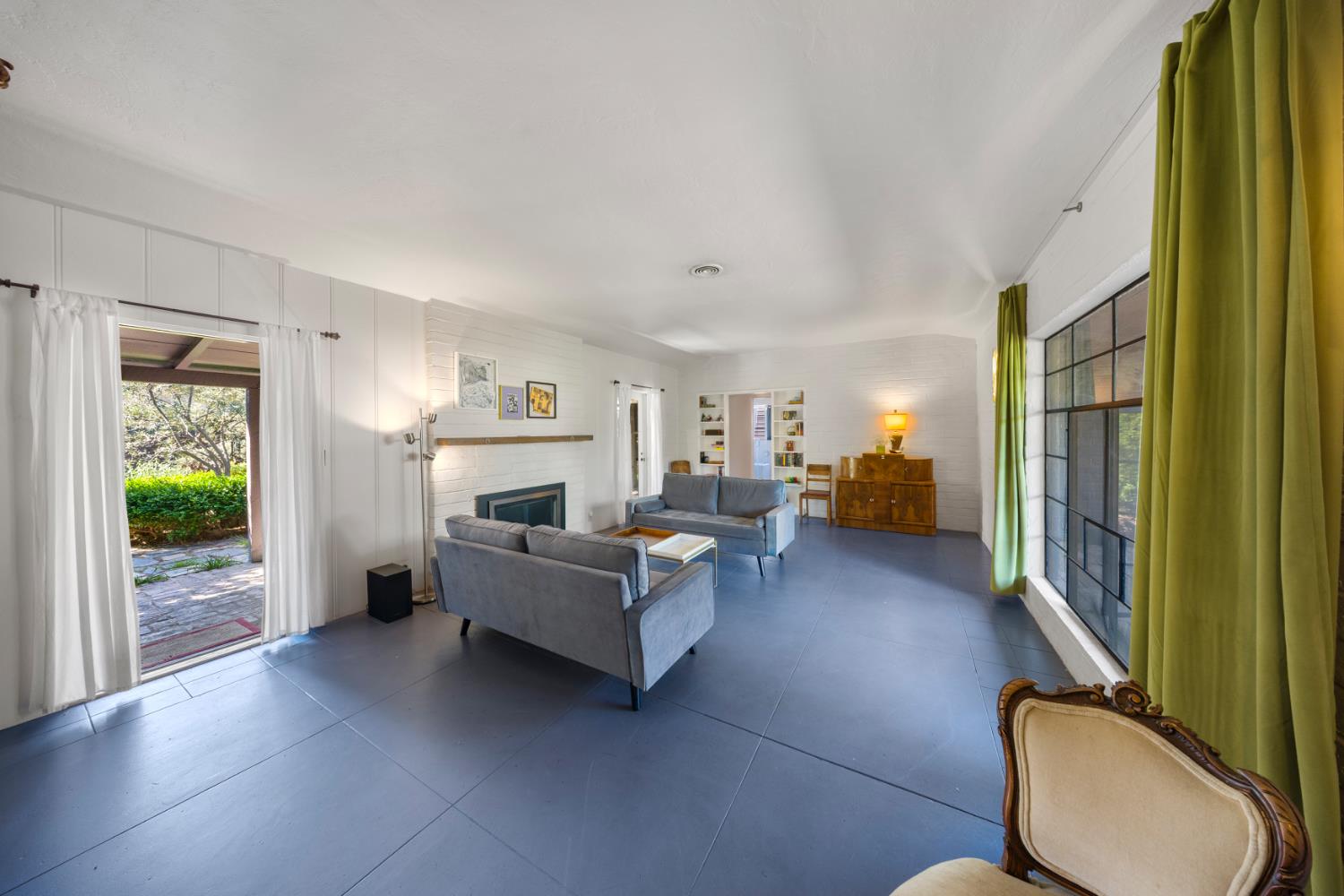 206 Griswold Ave, Modesto, CA 95350