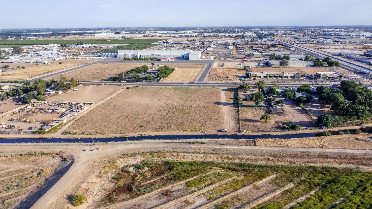 4865 E Jensen Ave, Fresno, CA 93725