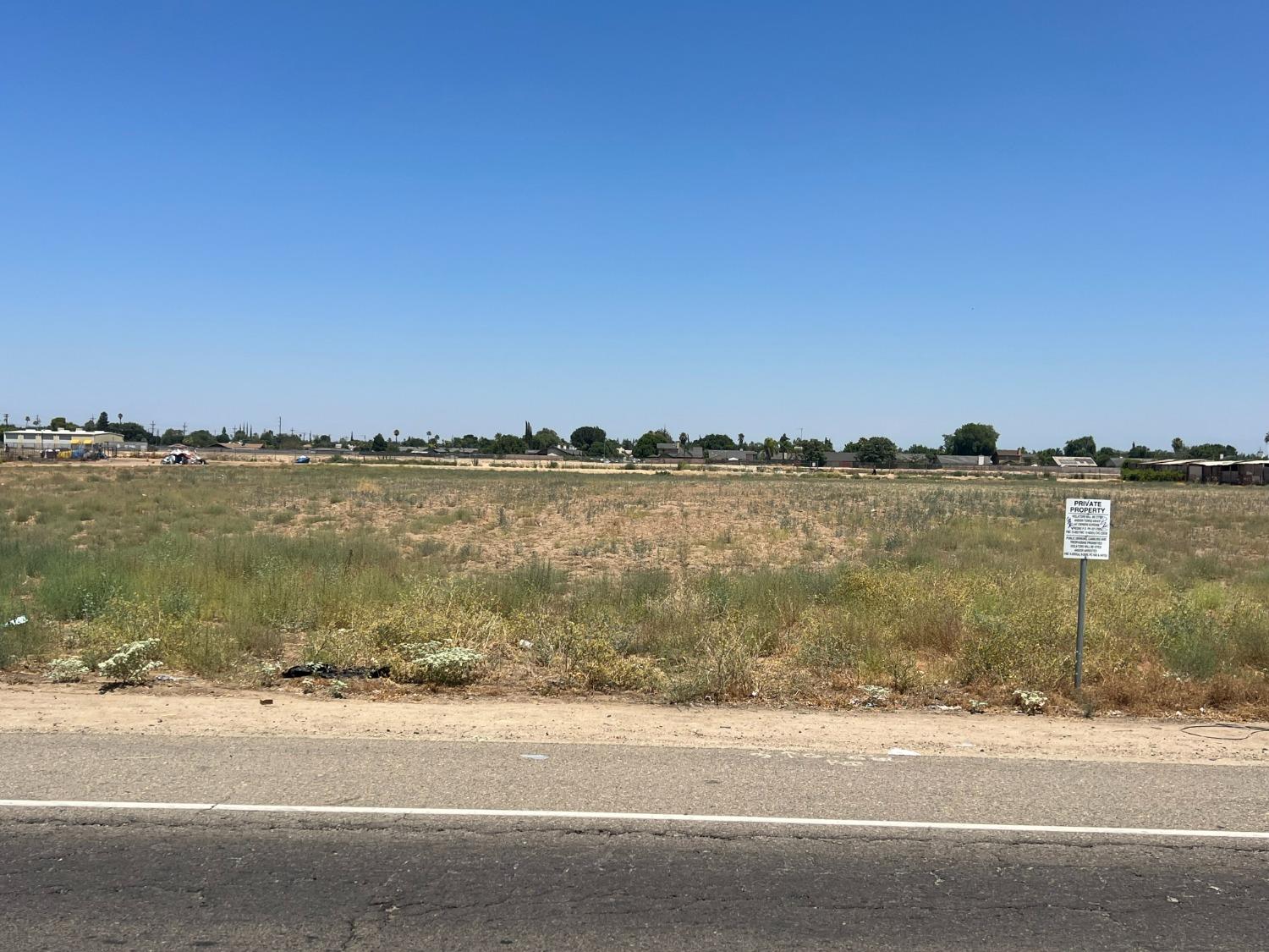 4865 E Jensen Ave, Fresno, CA 93725