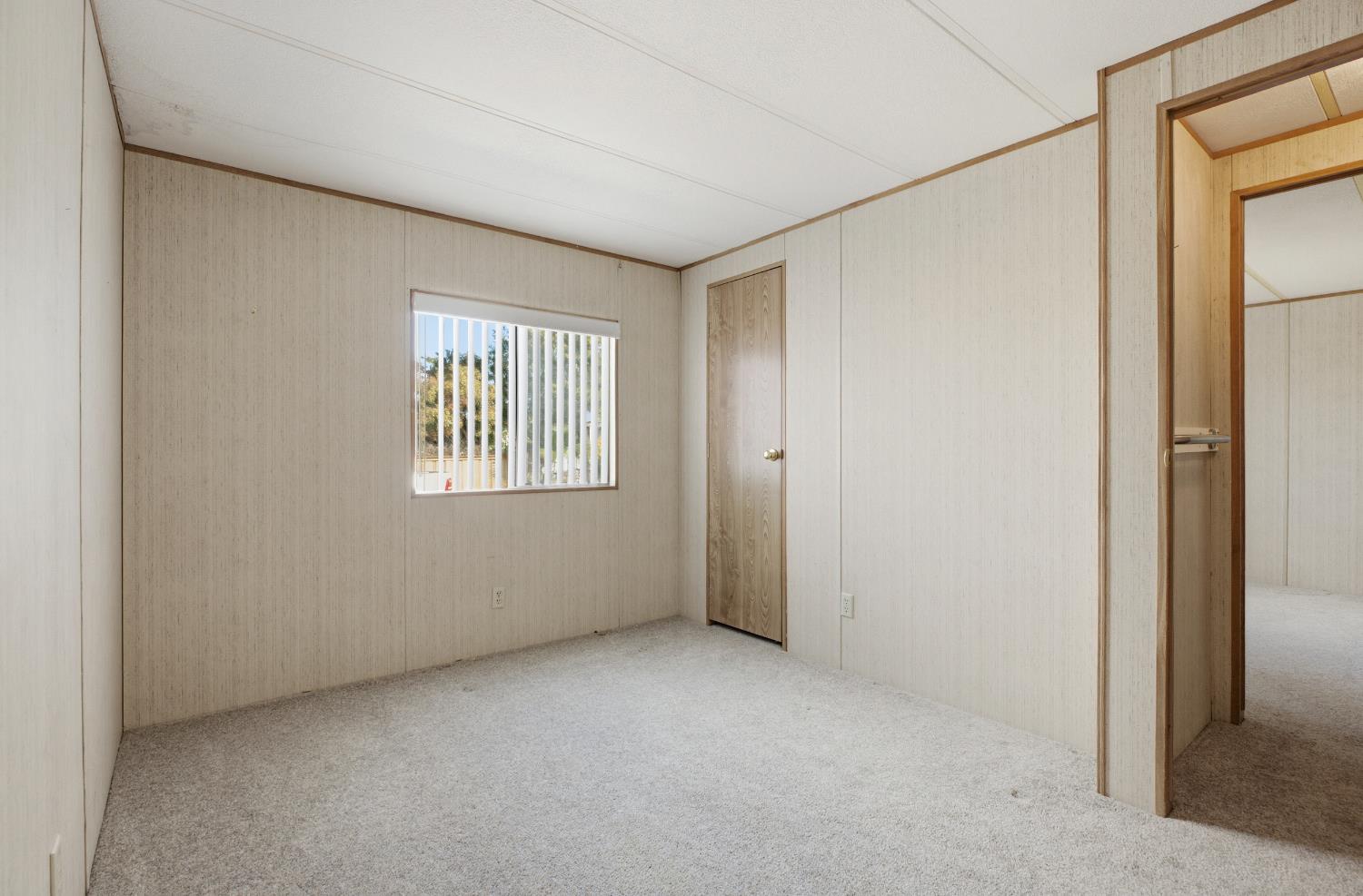 1459 Standiford Ave #98, Modesto, CA 95350