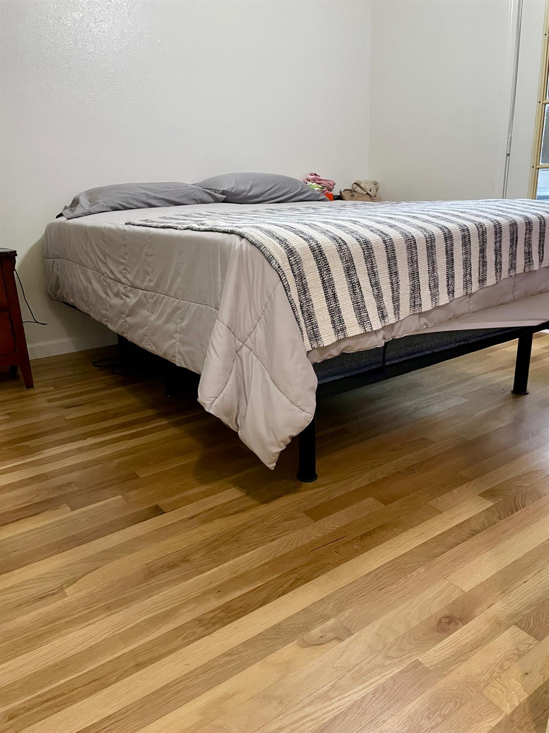 1120 W F St, Oakdale, CA 95361