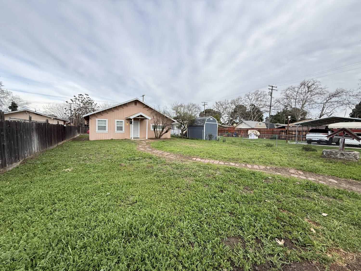 223 Rosemont Ave, Modesto, CA 95351