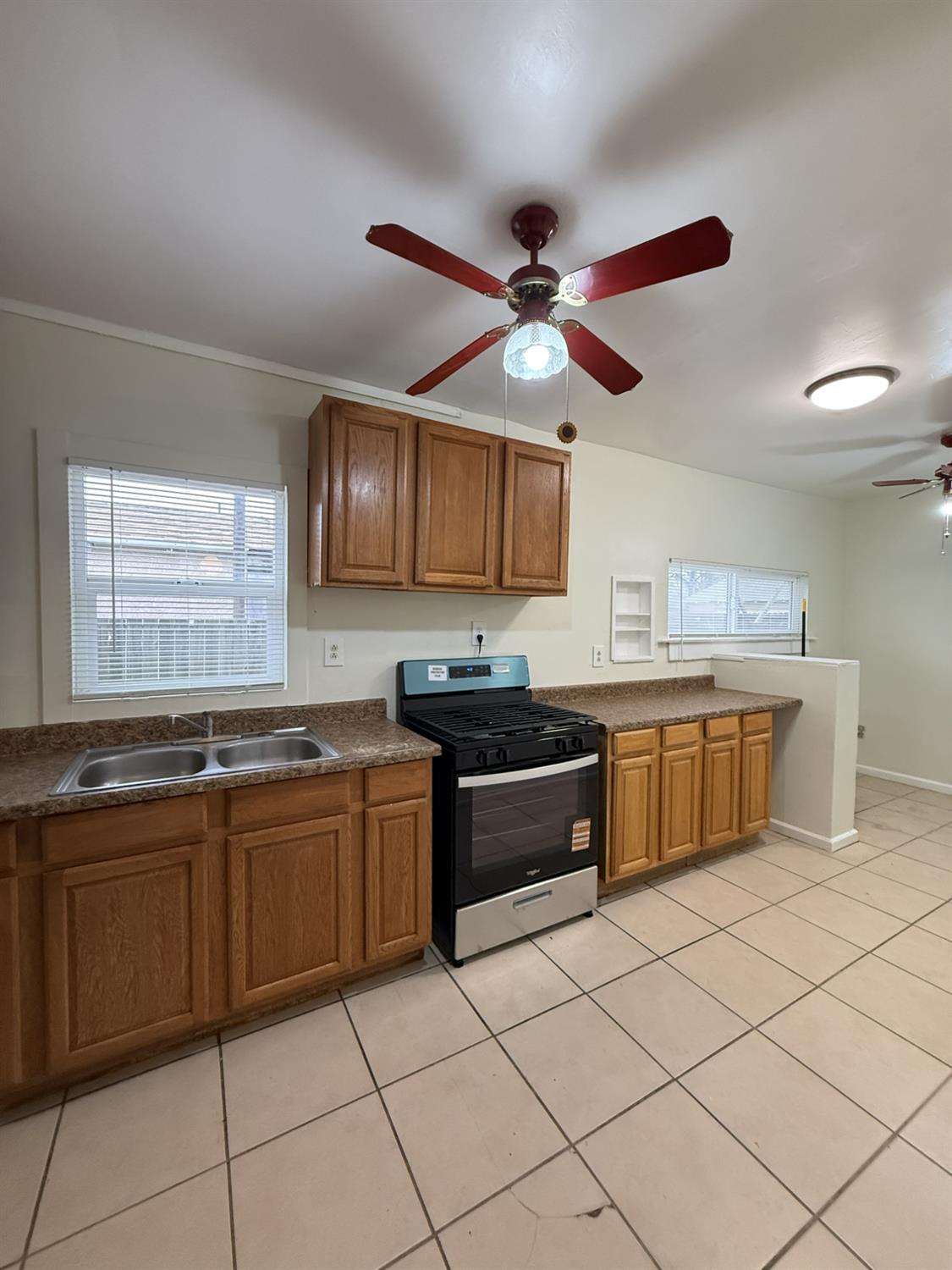 223 Rosemont Ave, Modesto, CA 95351