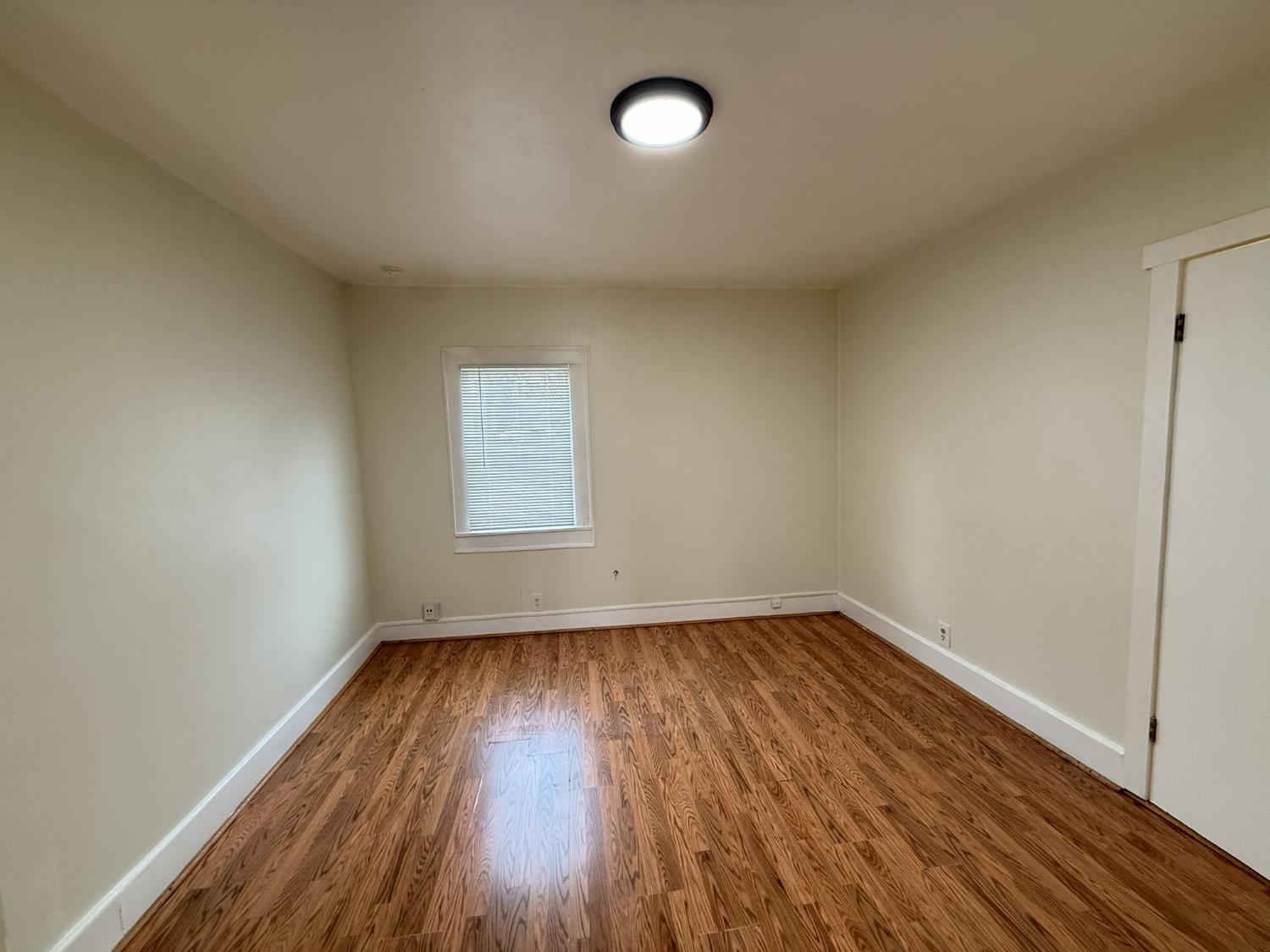 223 Rosemont Ave, Modesto, CA 95351