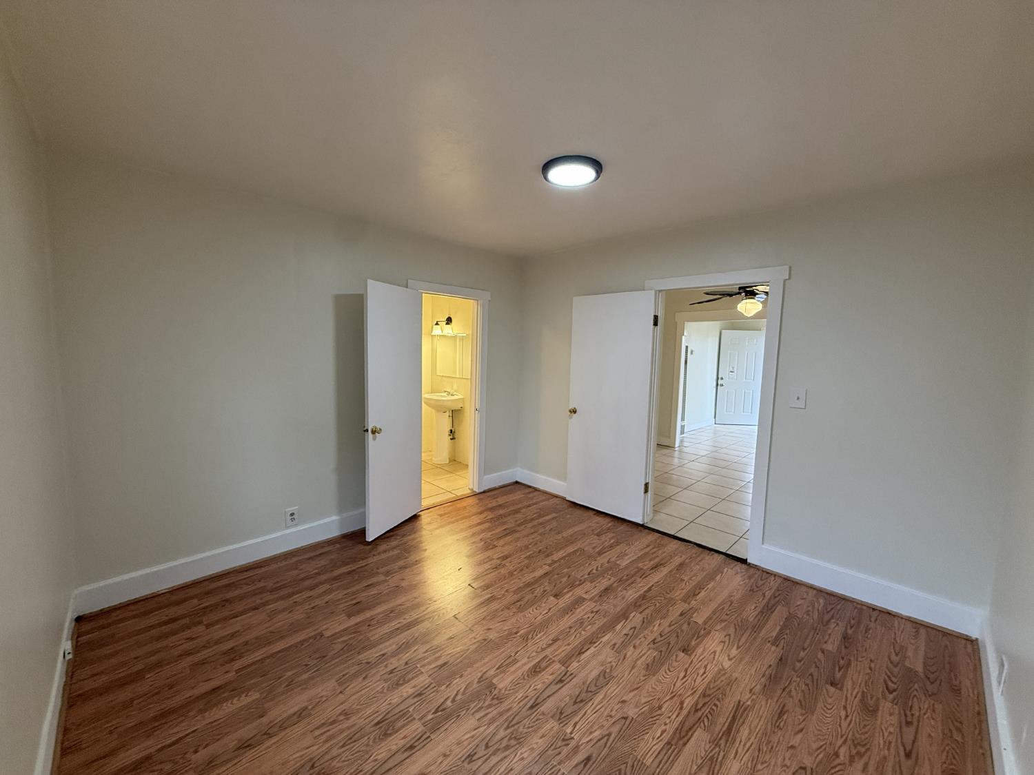 223 Rosemont Ave, Modesto, CA 95351