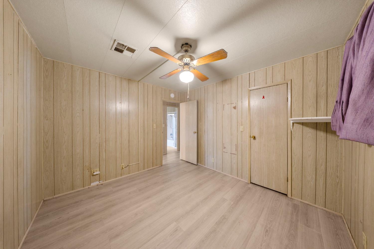 2129 Viking Ln, Modesto, CA 95350